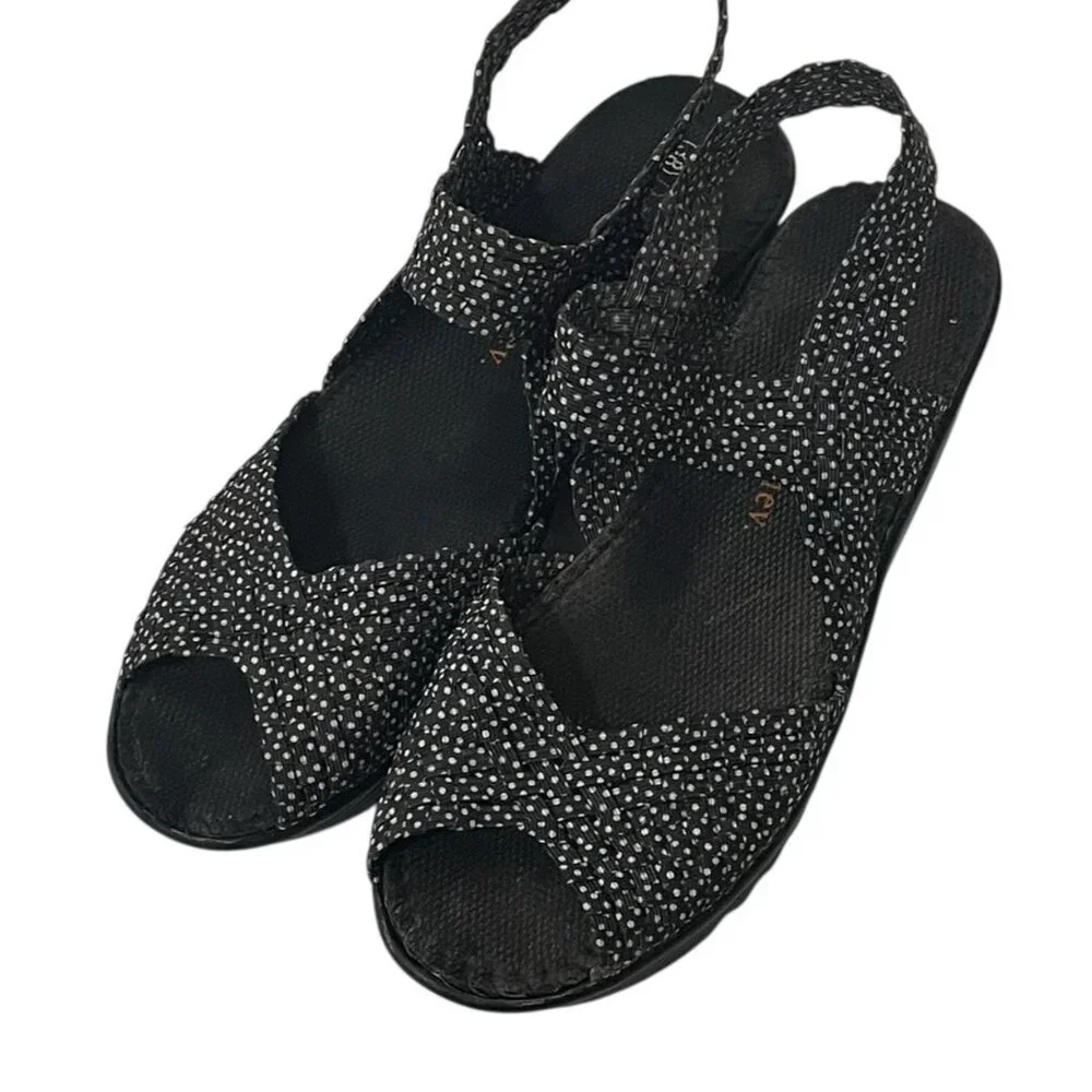 Bernie Mev Womens Polka Dot Sandals Peep Toe Wedge Black White Comfort 38 US 7 - Picture 2 of 9